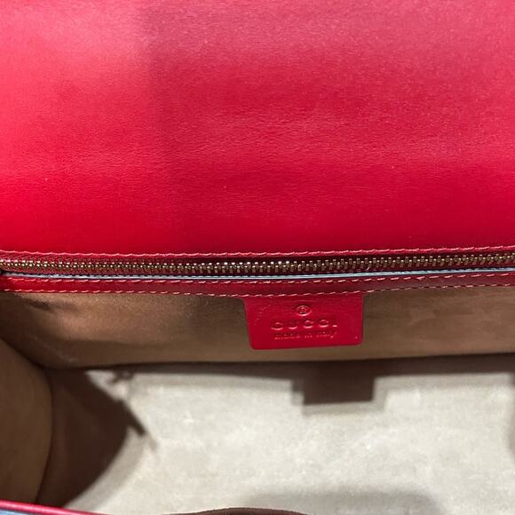 Gucci Sylvie Leather Shoulder Bag Red with suede interior. - Picture 7 of 7
